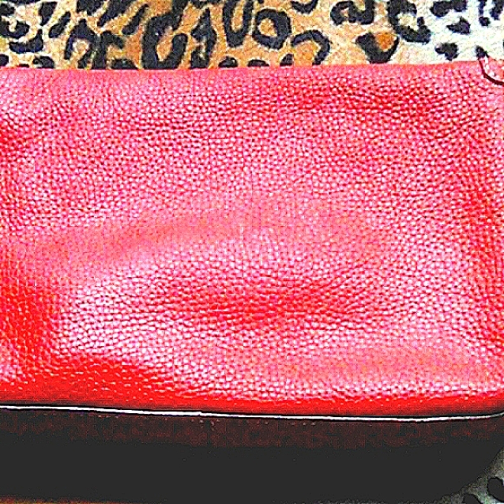 Authentic KATE SPADE RED PURSE final reduction - Picture 3 of 7